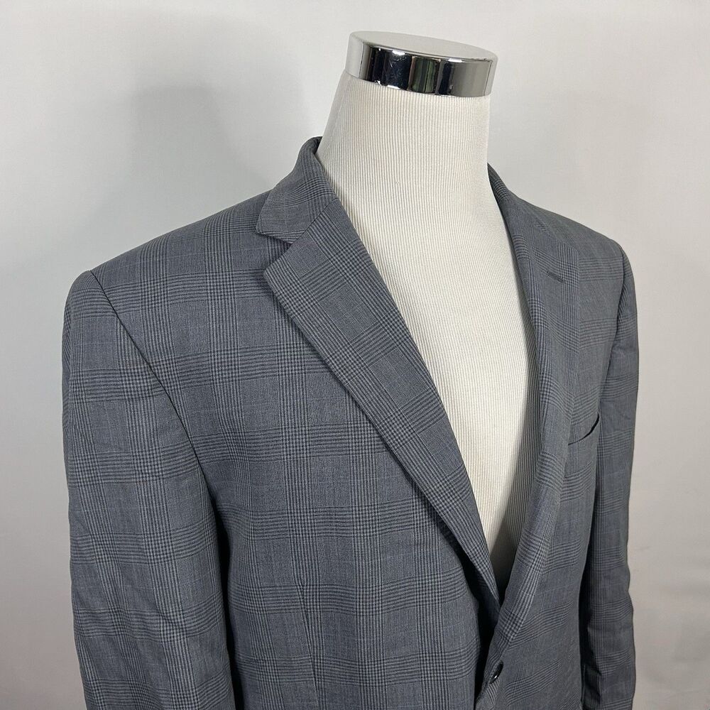 Jos A Bank 44S Tailored Fit Sport Coat 100% Wool Gray Glen Plaid Two Button